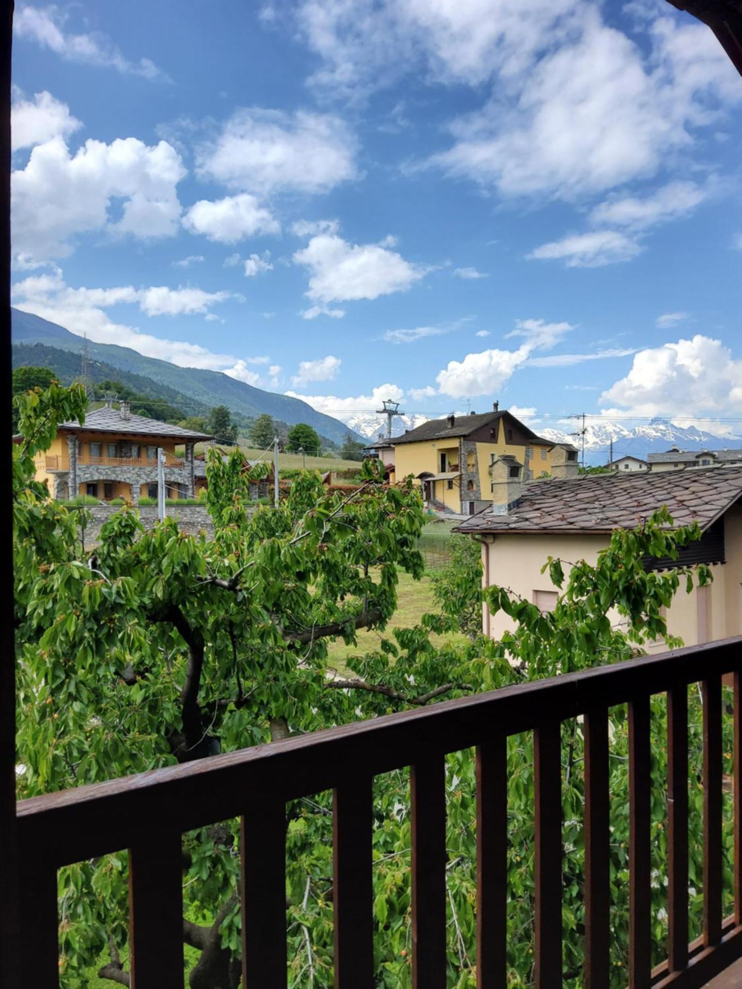 Aparthotel La Vigne De Papagran Charvensod Exteriér fotografie